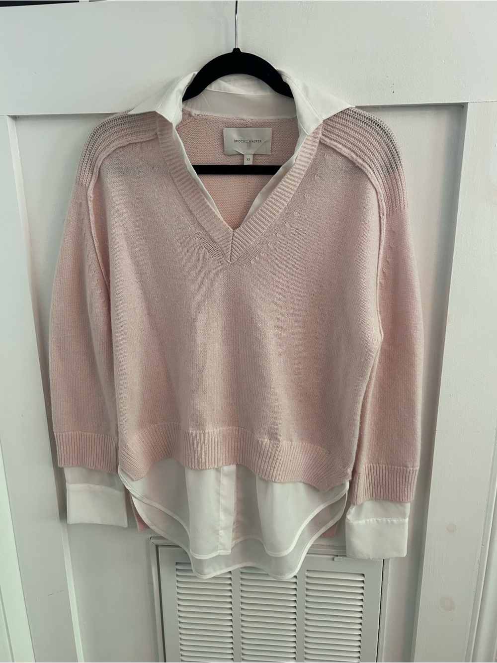 BROCHU WALKER Women's The Looker Layered V-Neck pink XS - Picture 3 of 9